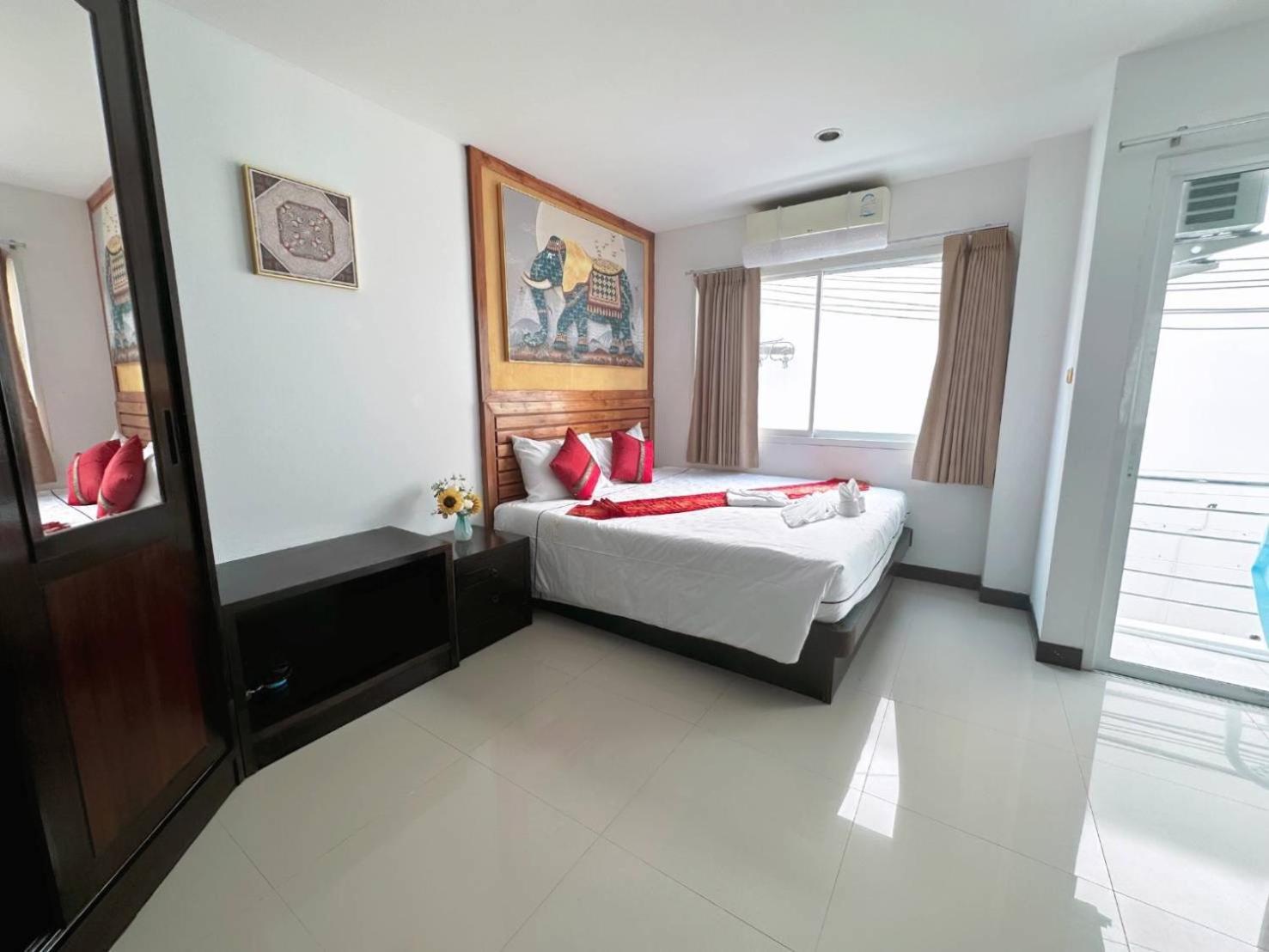 Abby'S House Hotel Patong Kültér fotó
